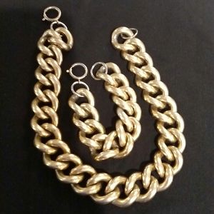 Gold Toned Necklace and Bracelet Set